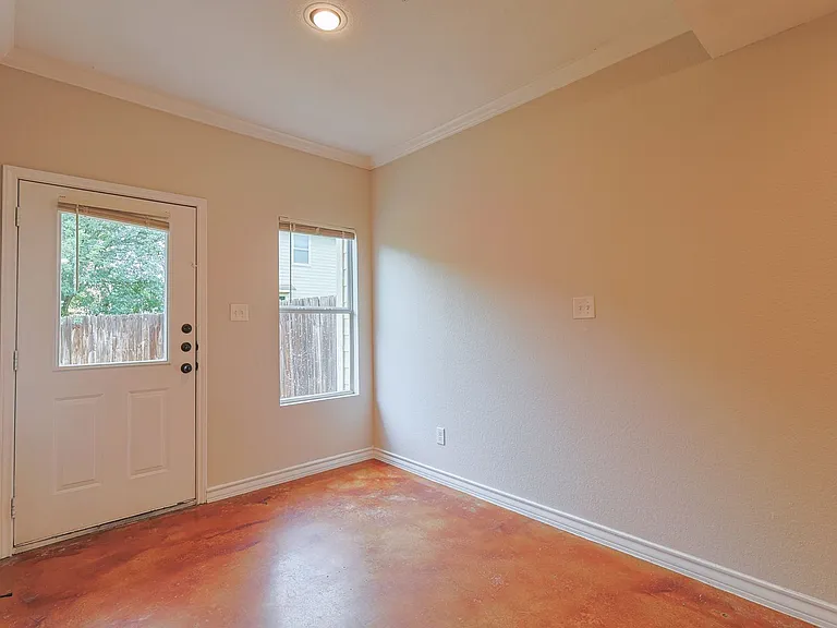 5015 Stowers Blvd — Photo 9