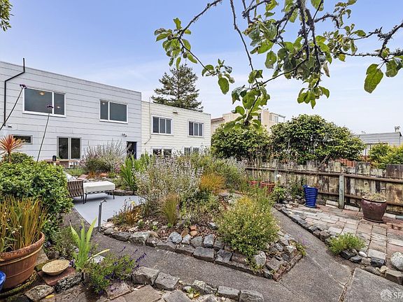 2nd image of 1722 10th Ave