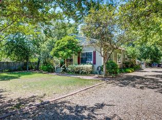 110 E Ross St, Waxahachie, TX