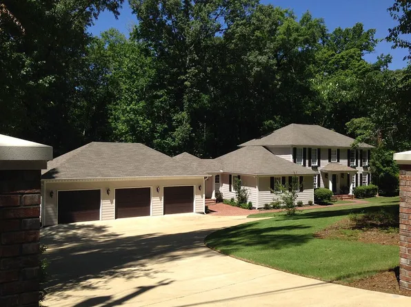102 Willowcrest Way, Lagrange, GA 30240