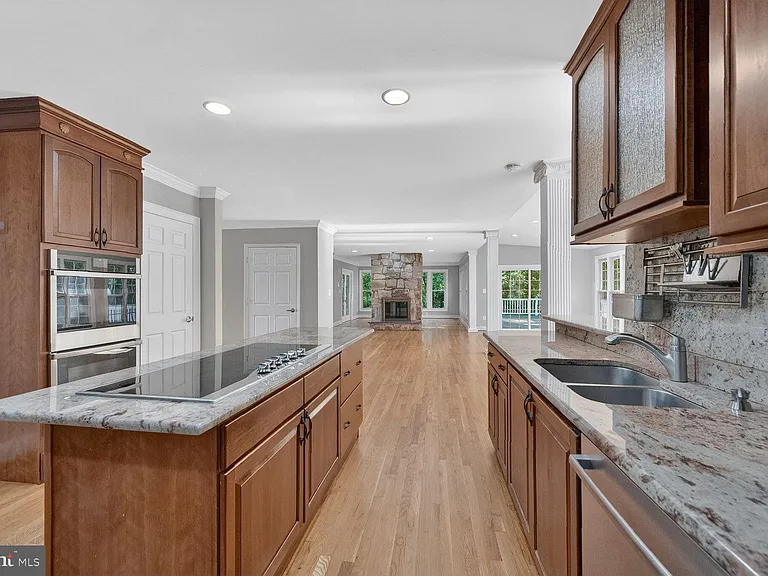 12600 Maidens Bower Dr — Photo 10