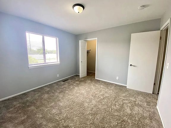 4th image of 451 Lincoln Ave #4