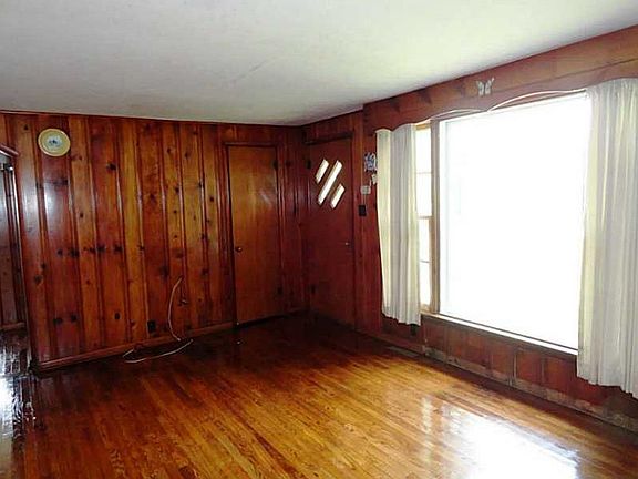 2nd image of 7465 W County Road 100 N