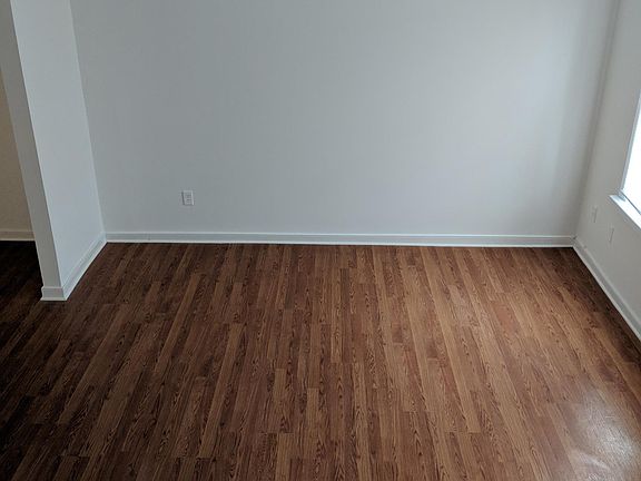 5th image of 3409 Chalfont Dr #3409
