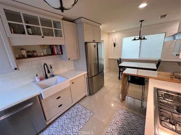 1933 W Arlington St, Long Beach, CA 90810