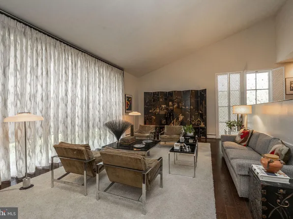 7724 Lycoming Ave, Melrose Park, PA 19027