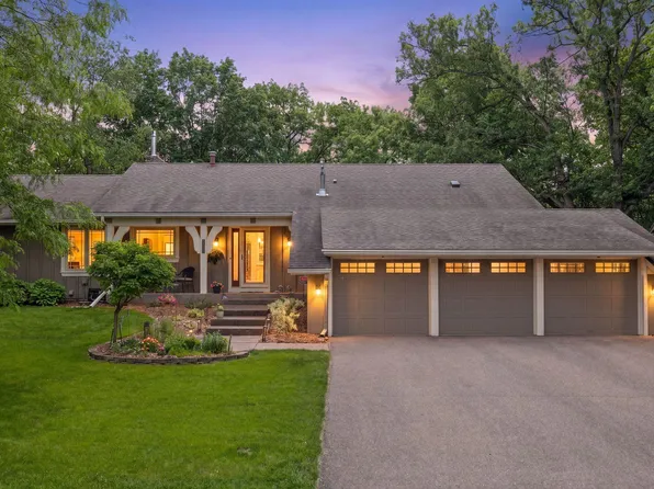 8091 Kentucky Cir, Bloomington, MN 55438