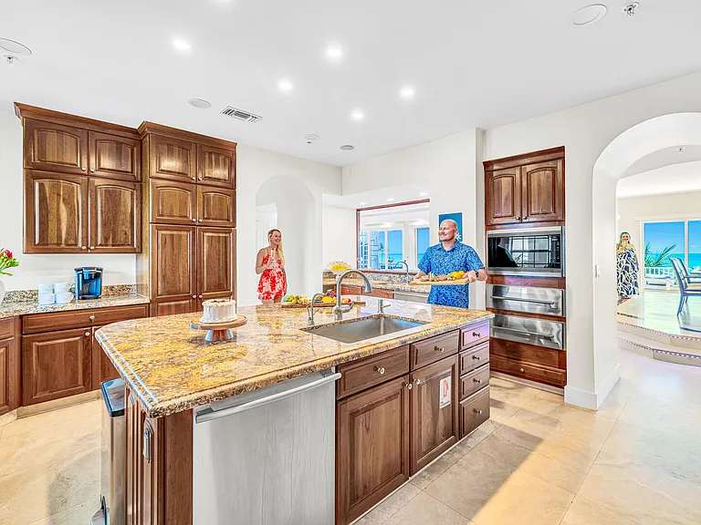Gulfview Dr — Photo 13