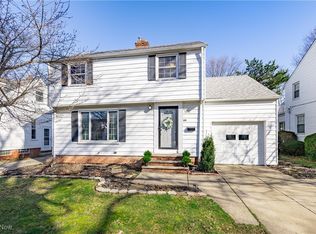 5287 Edenhurst Rd, Cleveland, OH 44124