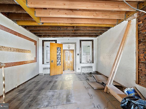 4th image of 2438 W Ritner St