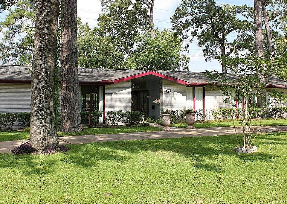 1st image of 427 W Gaywood Dr