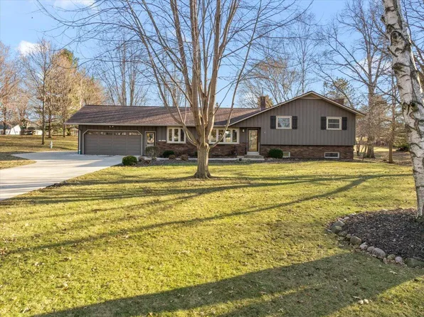 N95W25693 County Road Q, Colgate, WI 53017