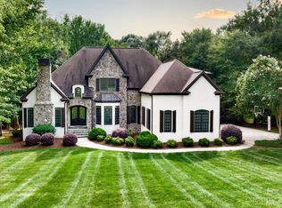 255 Blue River Rd, Lake Wylie, SC 29710