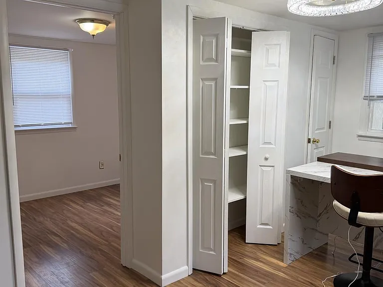 13 Cedarwood Dr — Photo 8