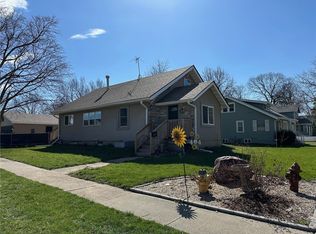 404 W Filmore St, Winterset, IA 50273