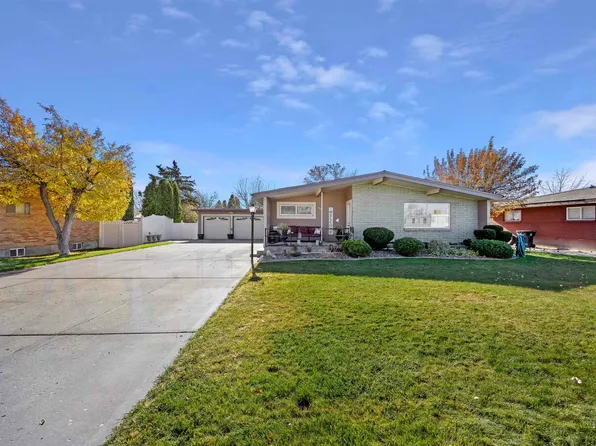 301 E 27th St, Burley, ID 83318