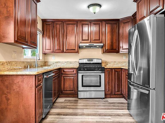2nd image of 5215 Sepulveda Blvd #2B