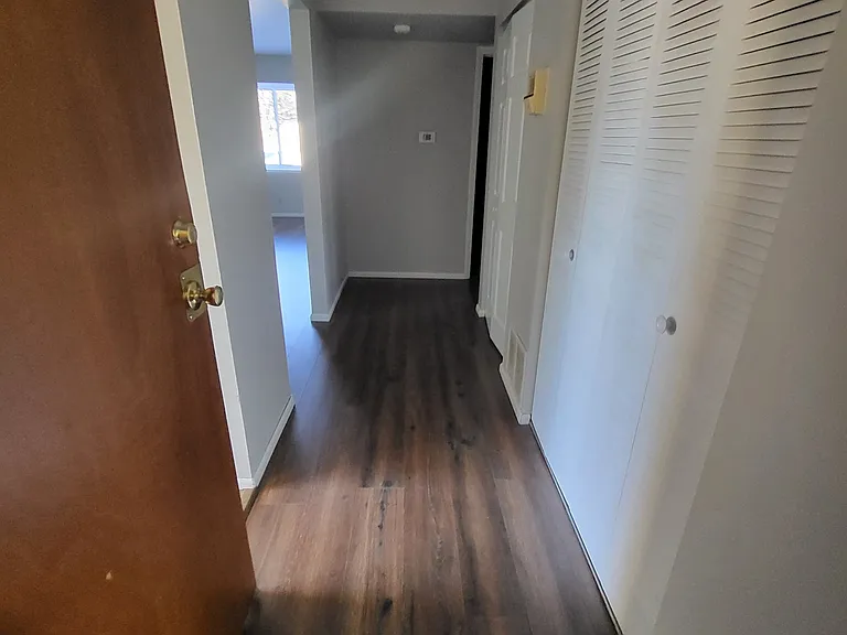 575 S Alma Ave #2 — Photo 4