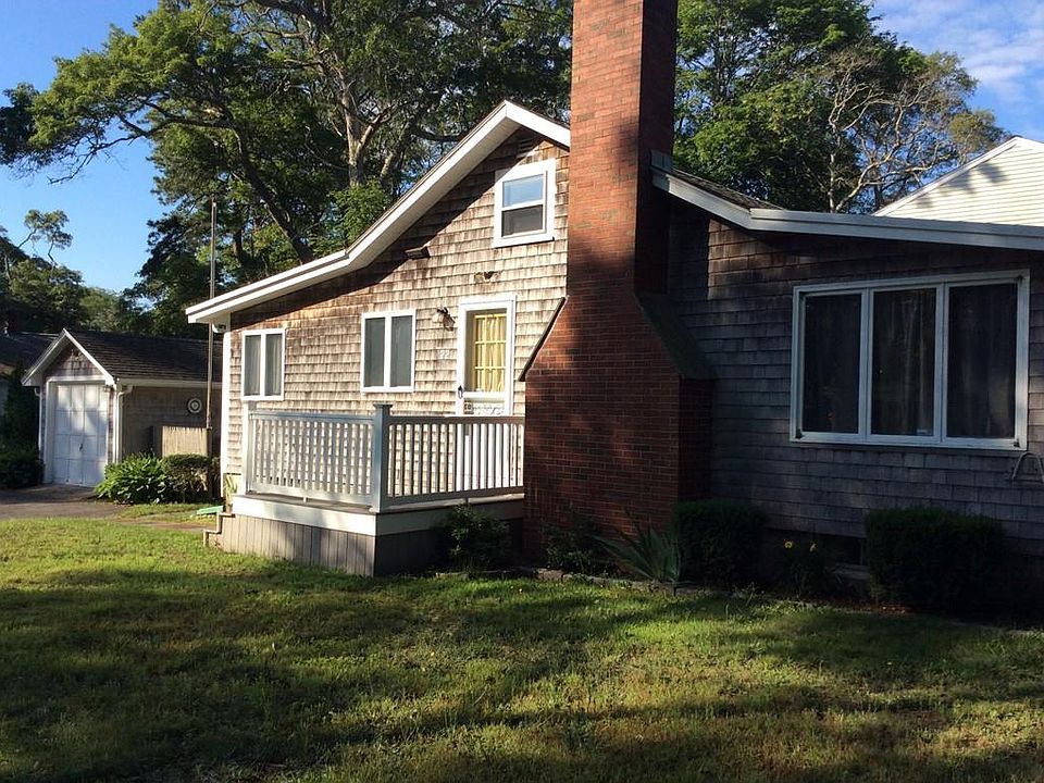 2nd image of 22 Elmwood St