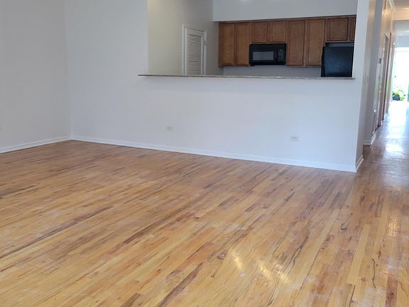 2nd image of 2212 W Warren Ave #1