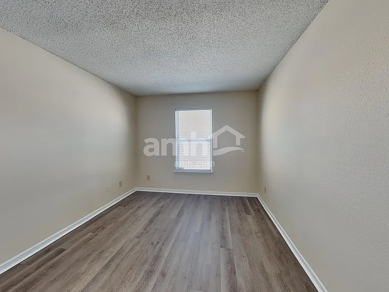 10002 Big Bend Dr — Photo 13