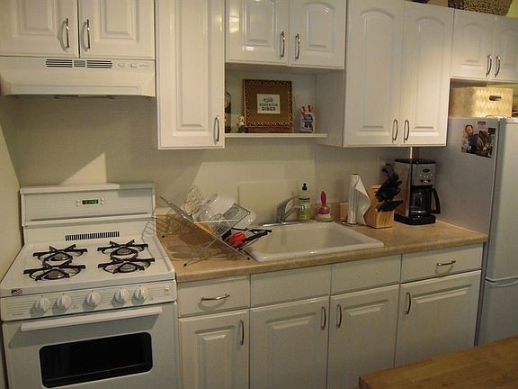 5th image of 15 Columbia Pl APT 2
