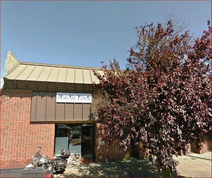 1st image of 5215 S Tacoma Way