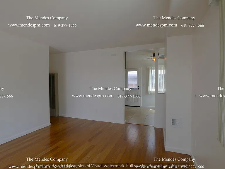 4432-4438 Mentone St — Photo 4