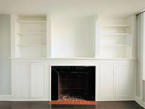 1524 S Broad St, Philadelphia, PA 19146
