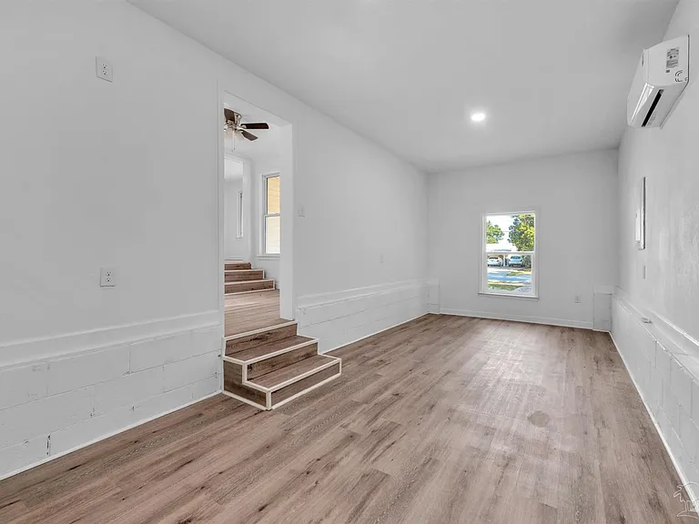 723 Lakewood Rd — Photo 19