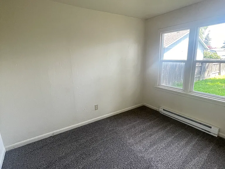 288 Beech St — Photo 10