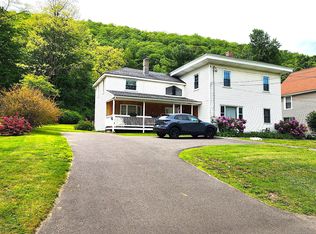 409 N Main St, Winsted, CT 06098