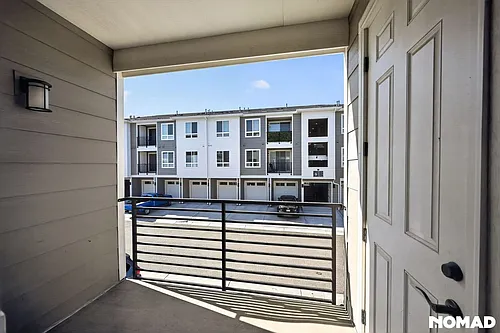 6153 N Ceylon St #8203 Photo 1