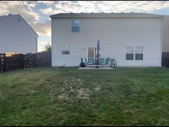 4th image of 3849 Bressingham Dr