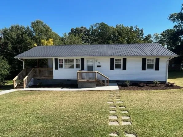 412 Cody St, Roxboro, NC 27573
