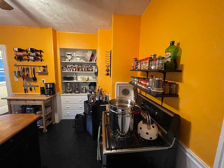 94 Boston Ave #2 — Photo 4