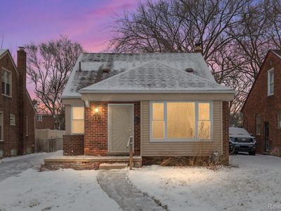 8258 Meyers Rd, Detroit, MI, 48228