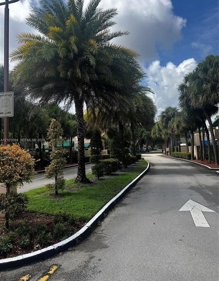 Kendall Center — Photo 2