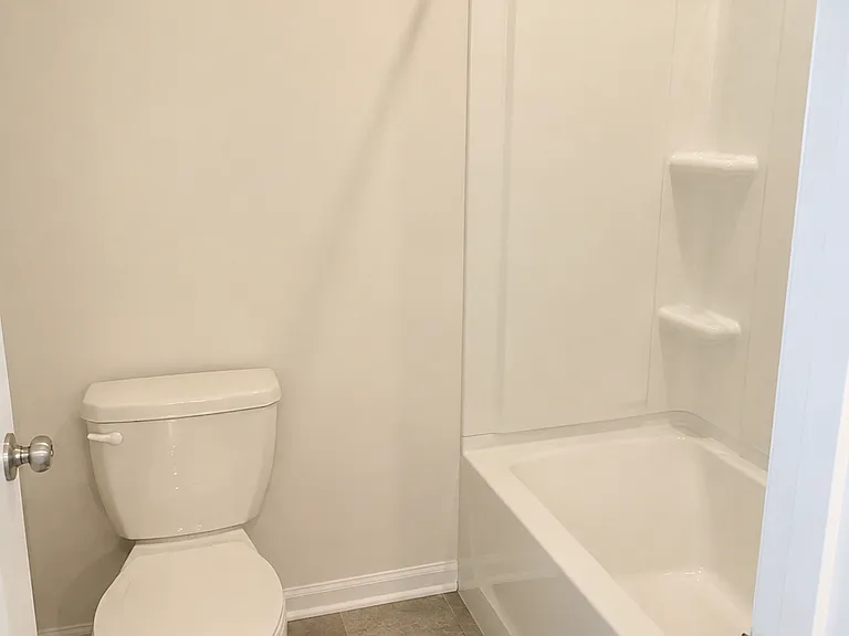 3247 Hidden Valley Cir — Photo 16