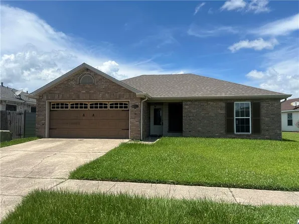 2712 Bayou Bleu Dr, Marrero, LA 70072