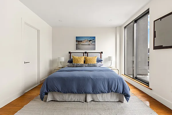 Sold by Compass | media 7