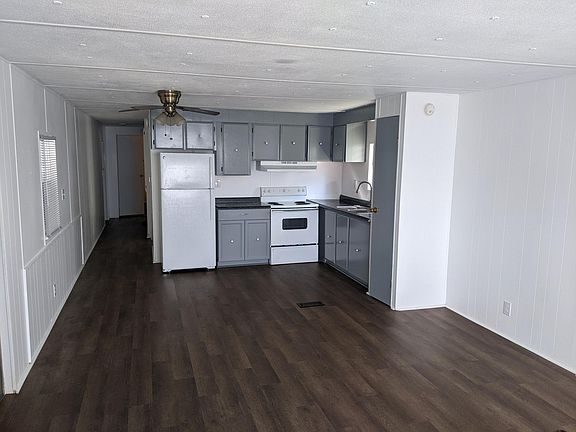 3rd image of 4652 Orange Blossom Dr