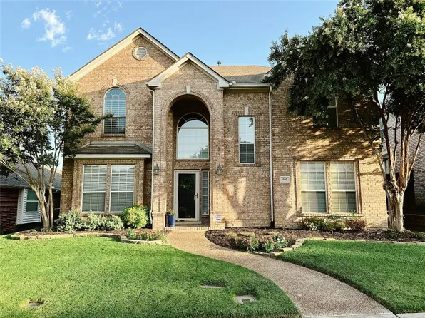 460 Crestview Point Dr, Lewisville, TX 75067