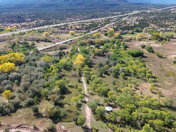 25 Agua Caliente Rd, San Jose, NM 87565