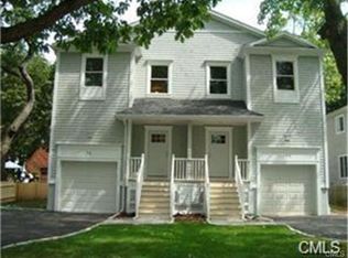 77 Forest Ave, Fairfield, CT 06824