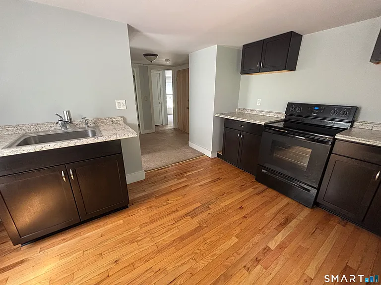 42 Nashville Rd — Photo 14
