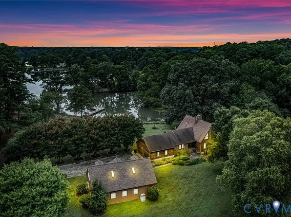 134 Walker Rd, White Stone, VA 22578