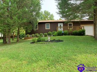 2013 Pleasant View Dr, Elizabethtown, KY 42701