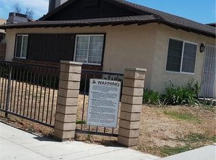 1215 W Oakland Ave APT D, Hemet, CA 92543