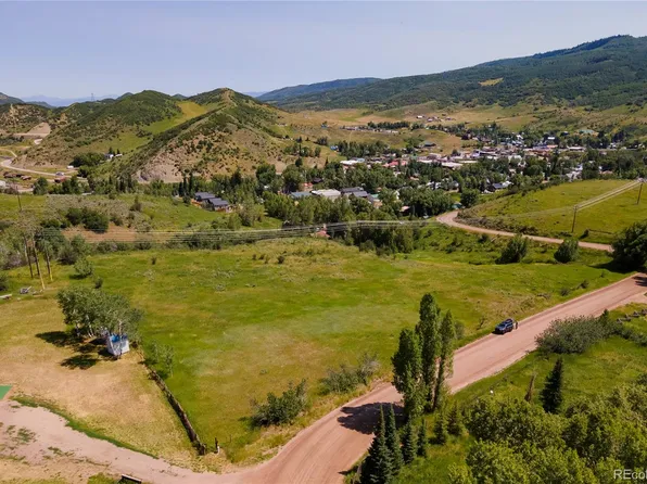 113 S Arthur Ave, Oak Creek, CO 80467